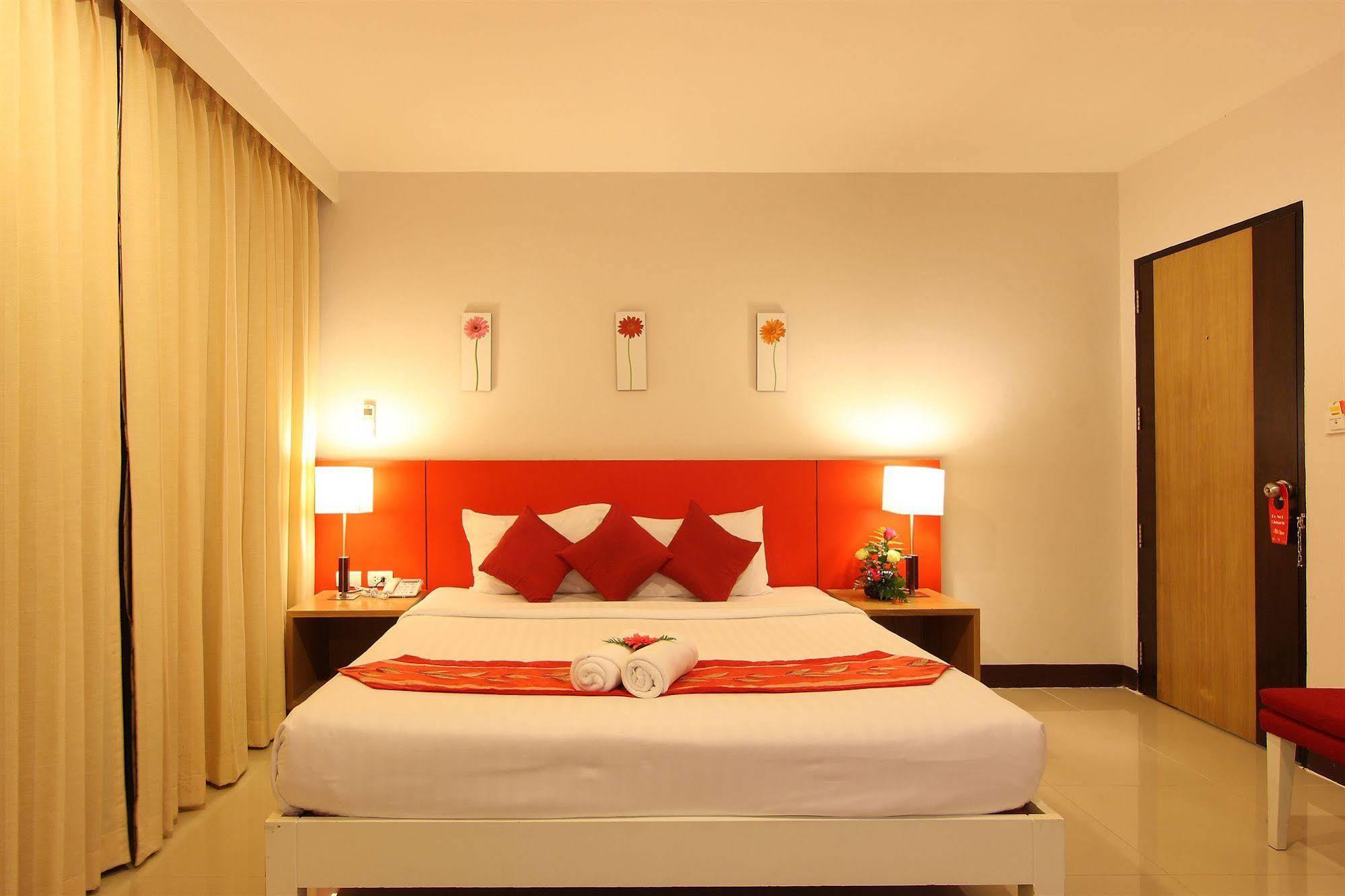Baramee Hip Hotel Phuket Luaran gambar
