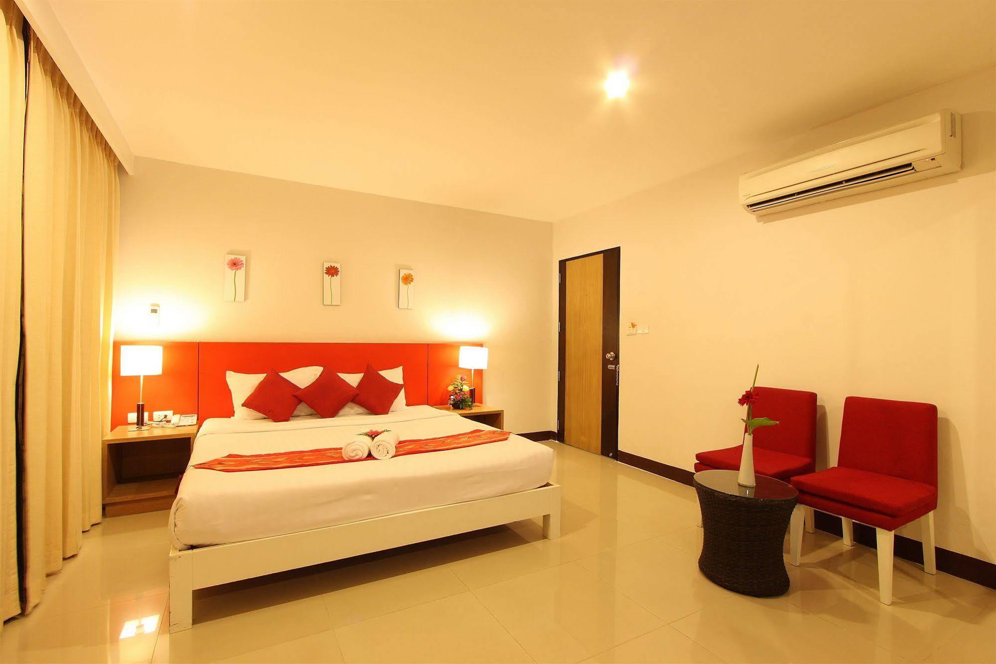 Baramee Hip Hotel Phuket Luaran gambar